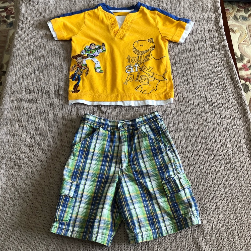 Toy Story Boy’s 4T Shorts Outfit